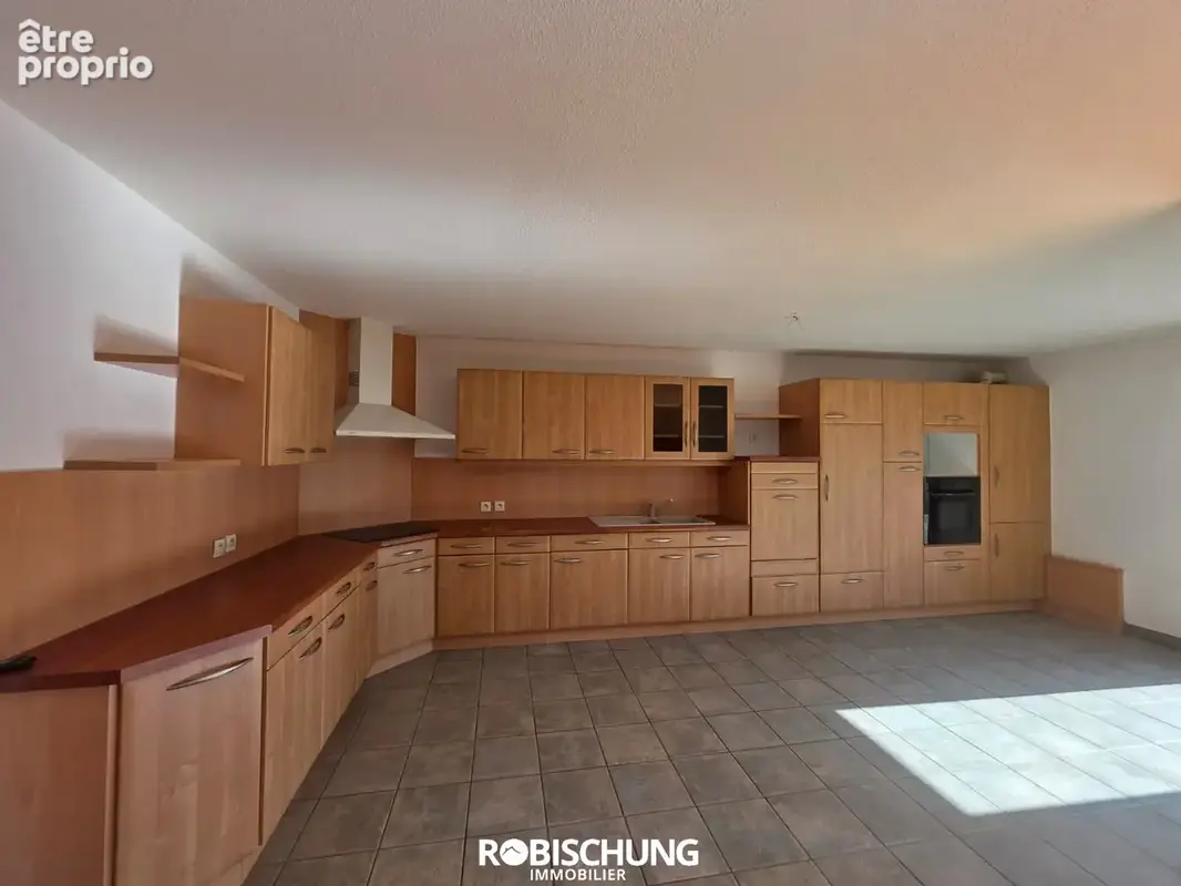 WALHEIM : Appartement au dernier étage avec beaux volumes - photo 3