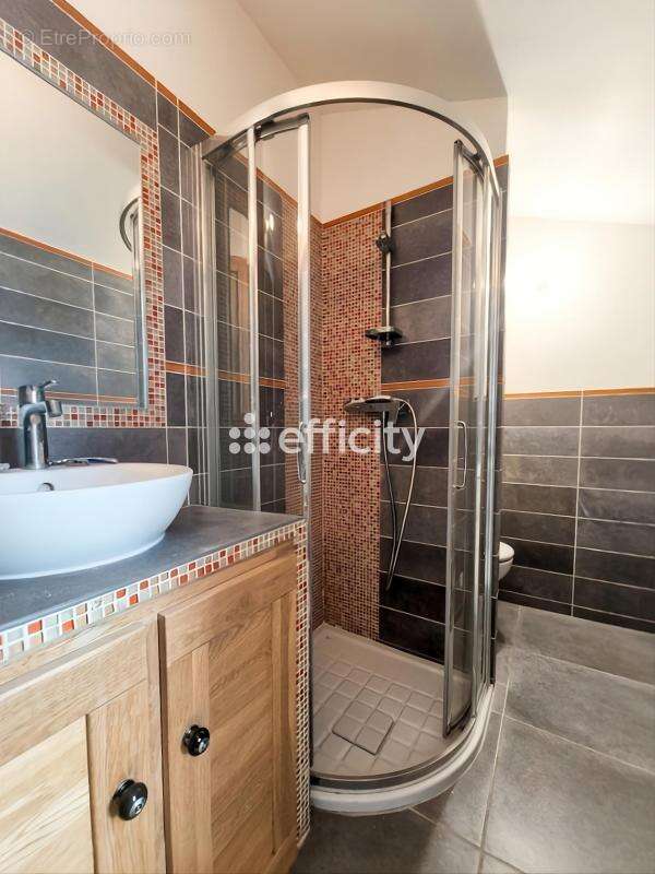 Maison de village - photo 12