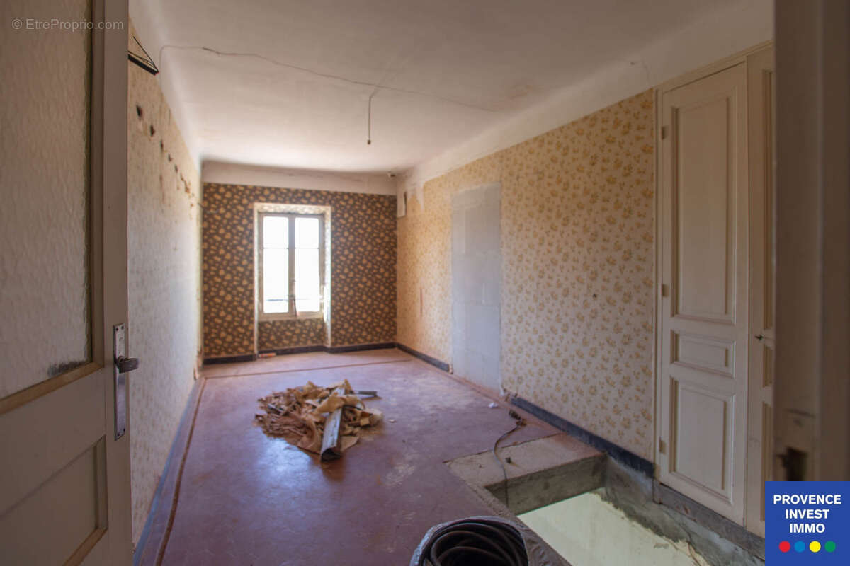 Maison à DRAGUIGNAN