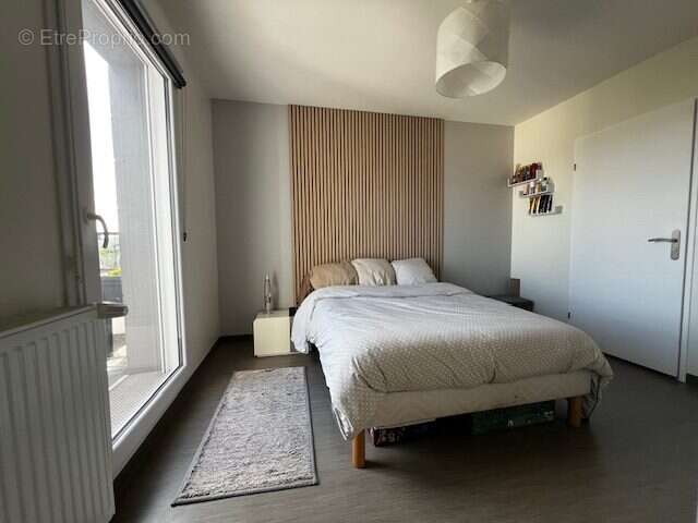 Appartement à VERT-SAINT-DENIS