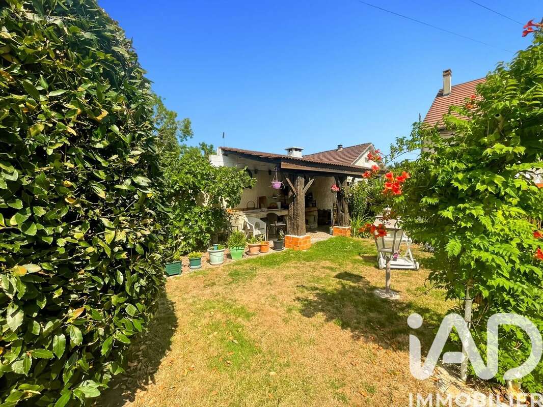 Photo 5 - Maison à DAMMARIE-LES-LYS