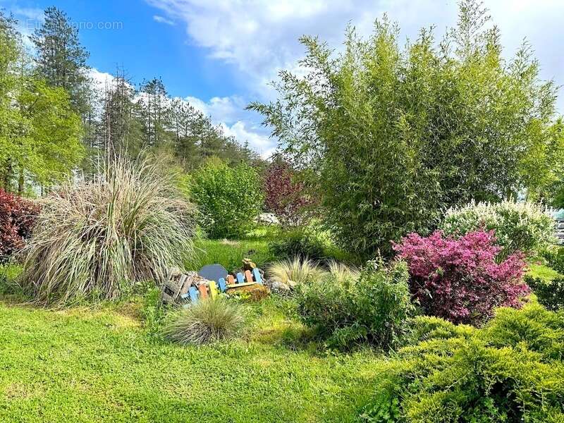 Maison à MONTPON-MENESTEROL