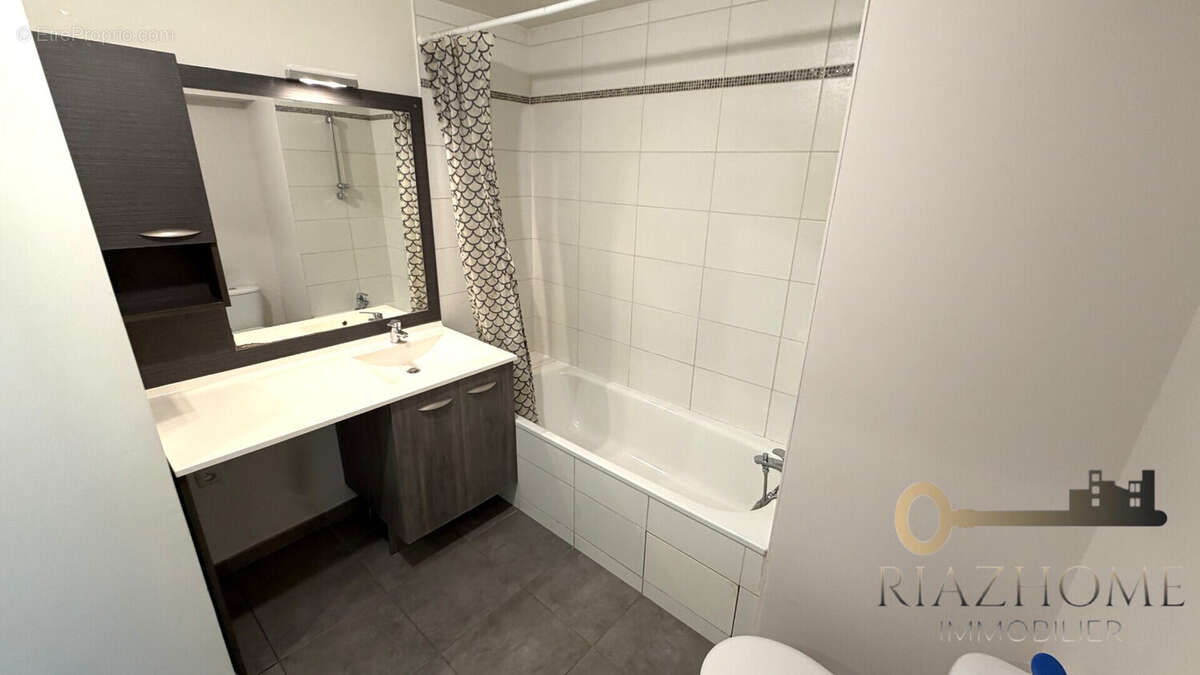 Appartement à LE BOURGET