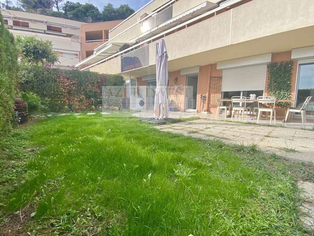 Appartement à ROQUEBRUNE-CAP-MARTIN
