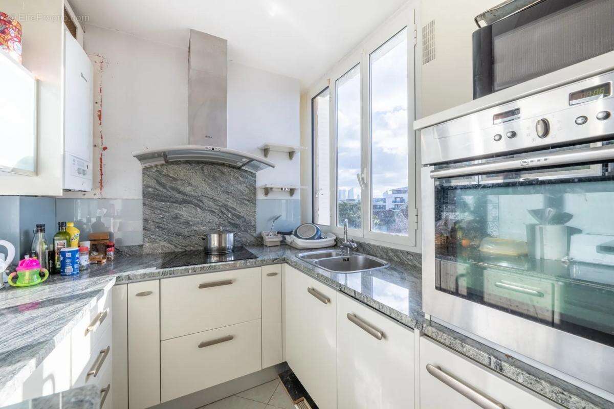 Appartement à COLOMBES