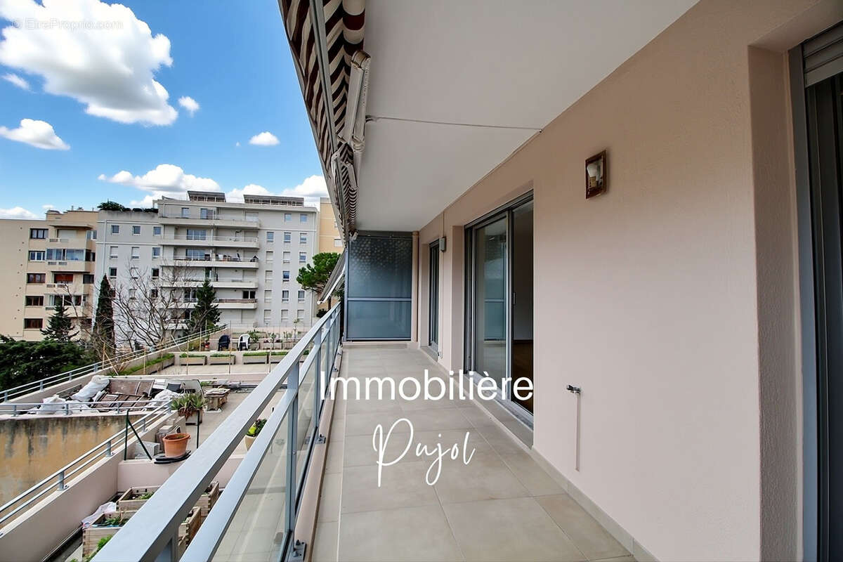 Appartement à MARSEILLE-6E