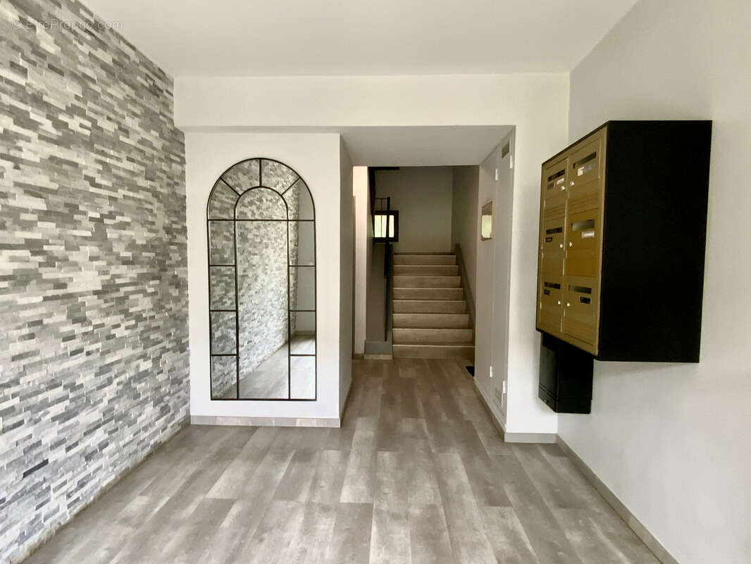 Appartement à SAINT-BRICE-SOUS-FORET