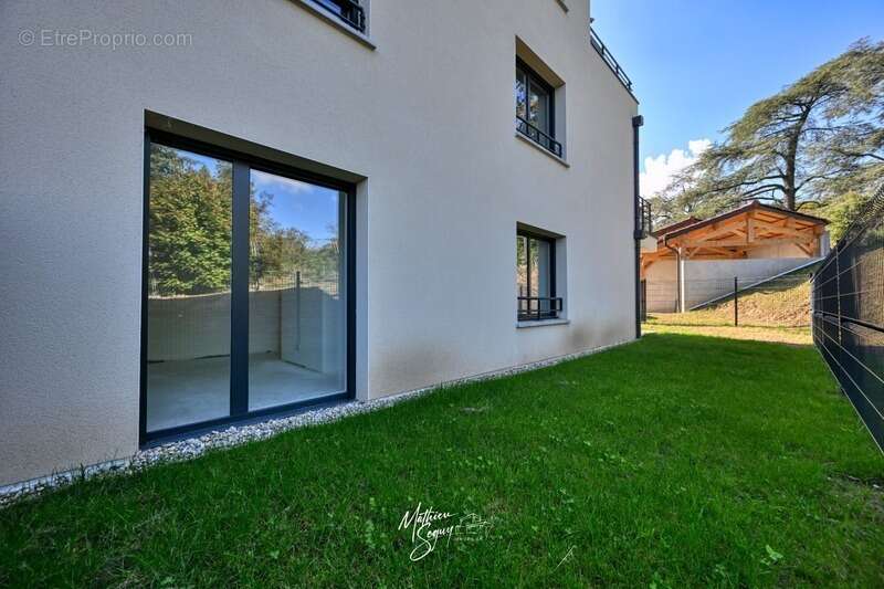 Appartement à VAUGNERAY