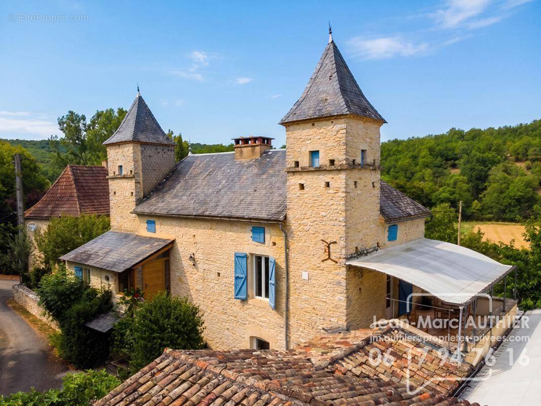 Maison à LEOBARD
