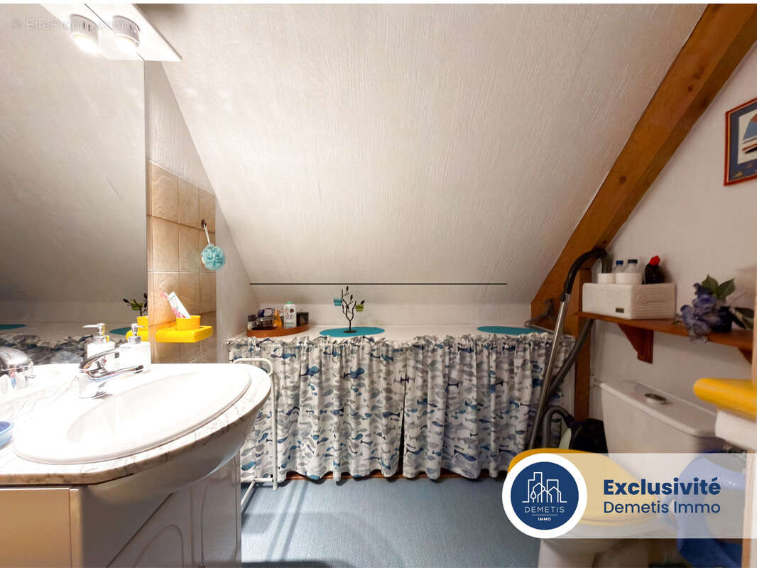 Maison à PRUILLE-LE-CHETIF