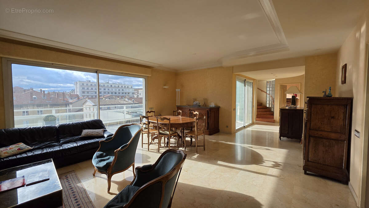 Appartement à VALENCE