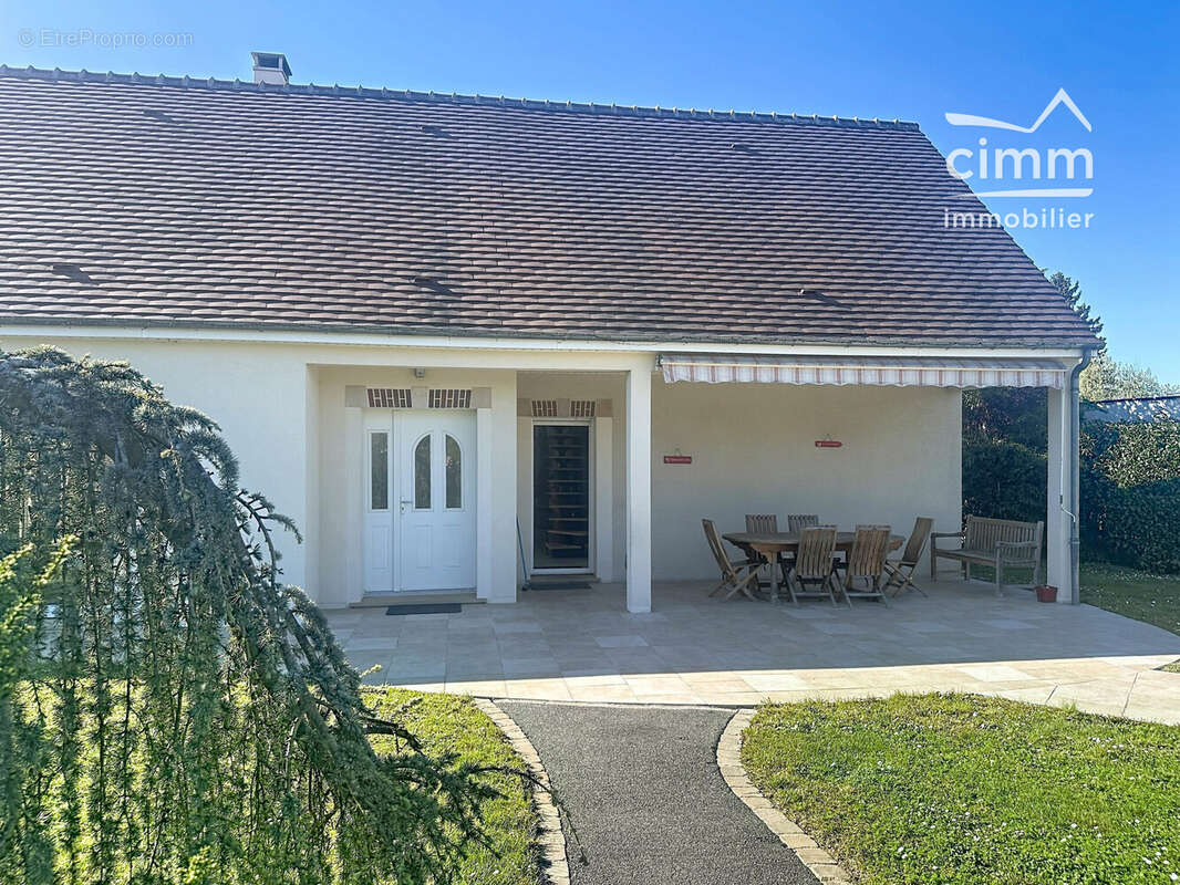 Maison 232 m² à Paucourt  - photo 4