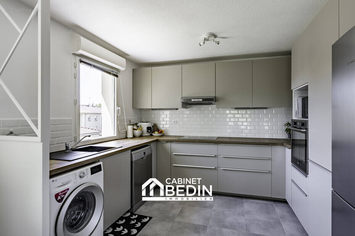 Appartement à COUTRAS