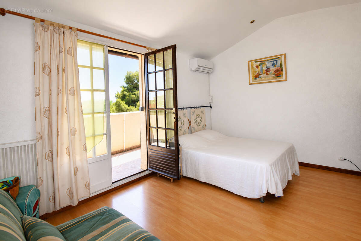 Appartement à SAINT-RAPHAEL
