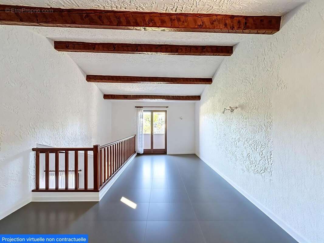 Photo 7 - Maison à FREJUS