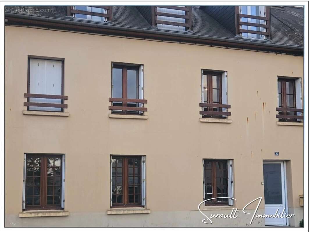 Commerce à PLELAN-LE-GRAND