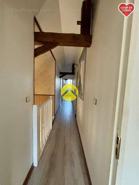 Maison à SAINTE-ALVERE