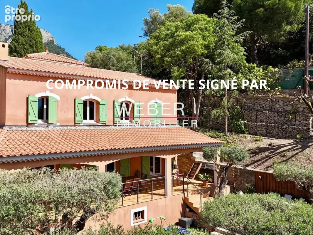 LE REVEST LES EAUX - Maison 182 m2 - 4 chambres Terrain 808 m2 - photo 4