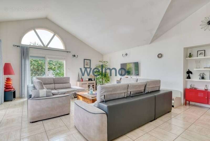 Maison à BEAUREPAIRE