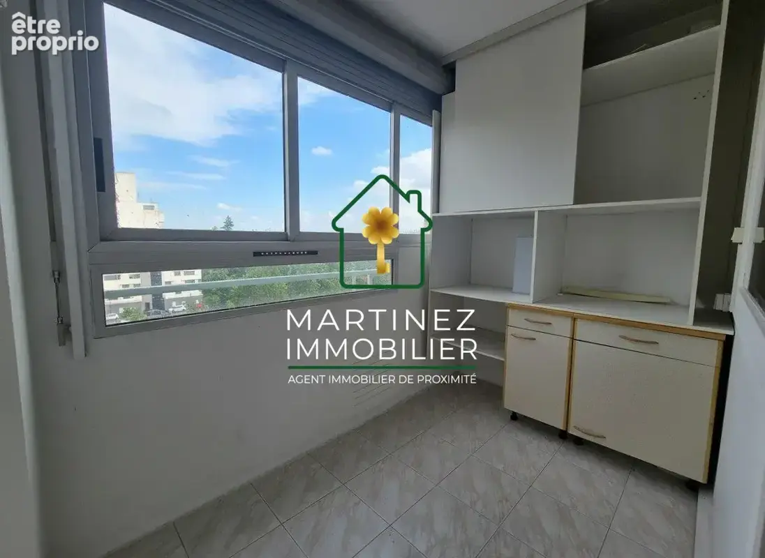 Appartement 4 pièces 73 m² à vendre à Saint-Priest (69800) - photo 6