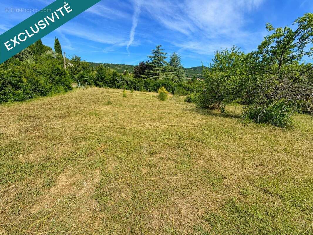 Photo 2 - Terrain à MANOSQUE