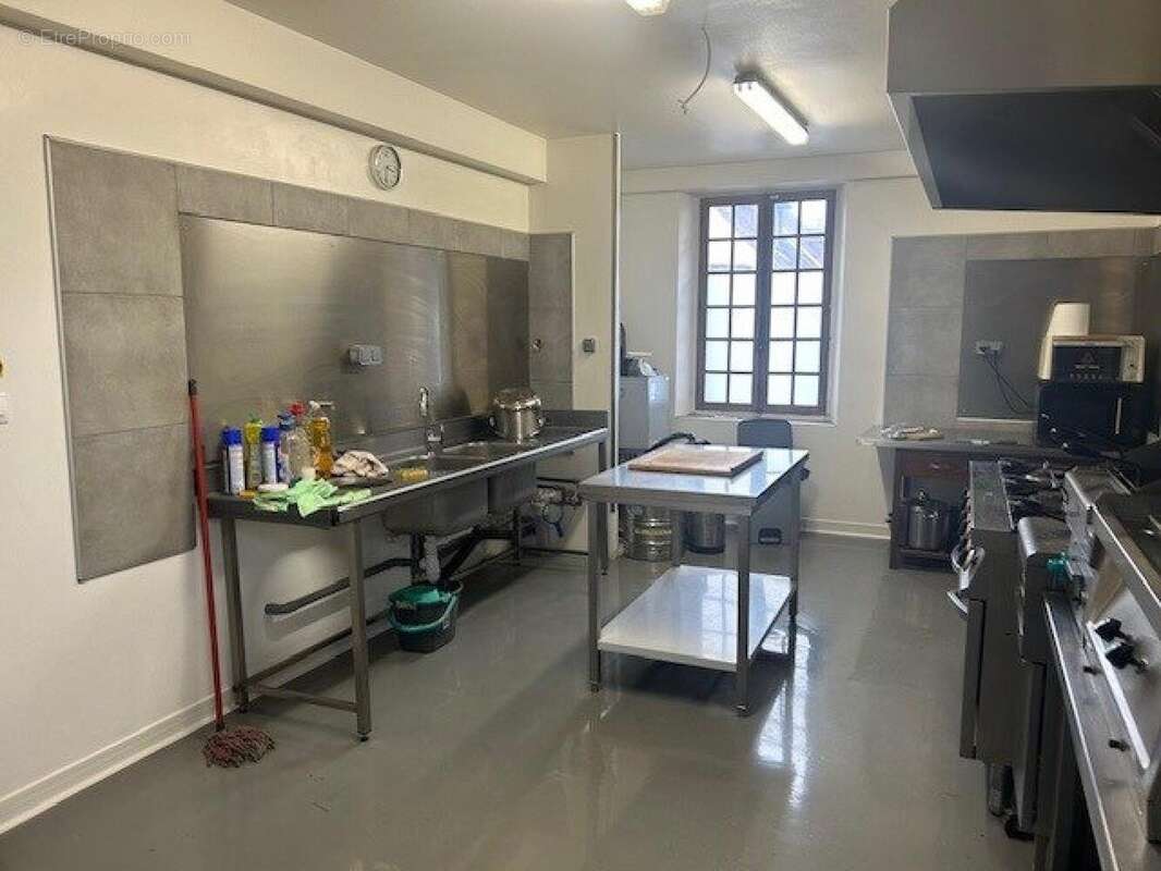 Photo 7 - Commerce à BREVAL