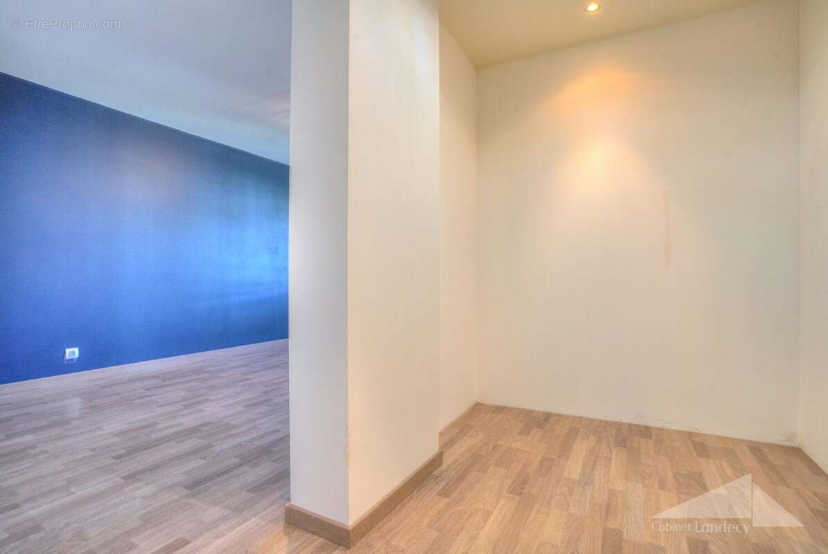 Appartement à SAINT-GENIS-POUILLY