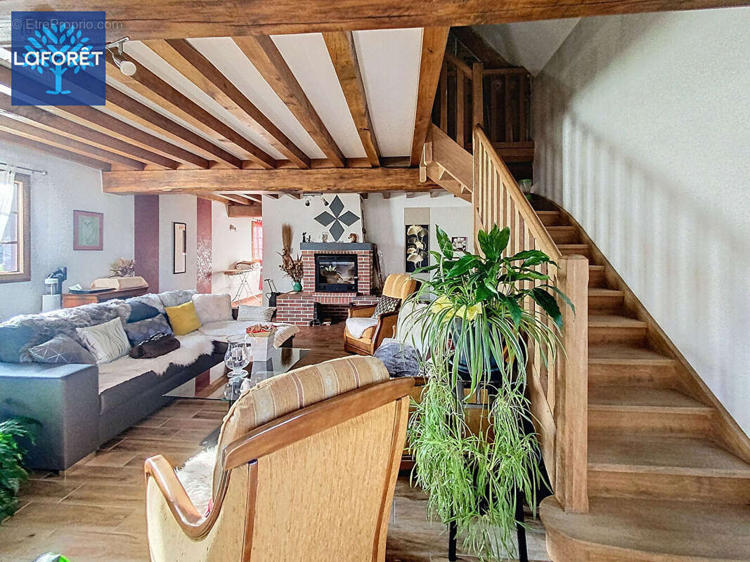 Maison à BERNAY