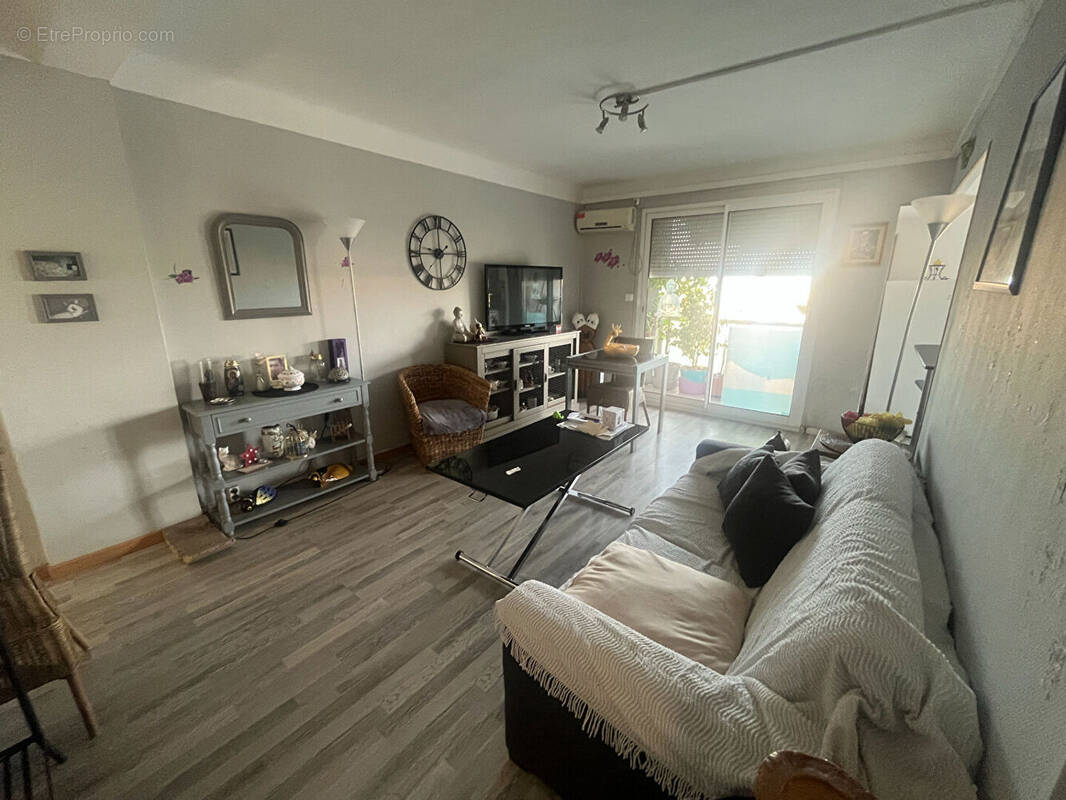 Appartement à MARSEILLE-14E