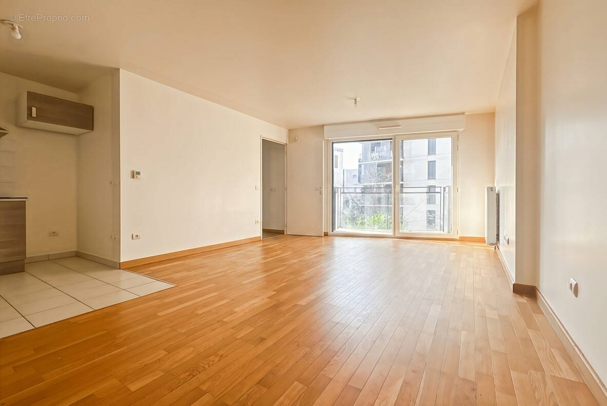 Appartement à COLOMBES