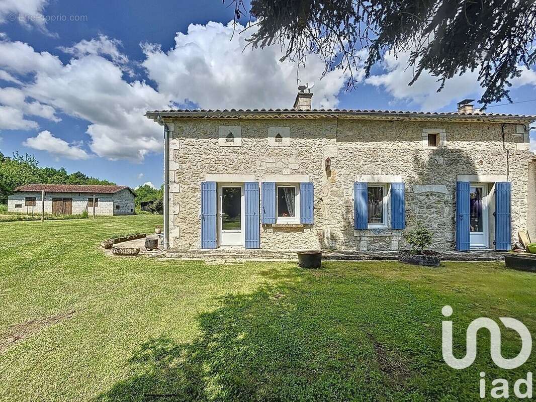 Photo 2 - Maison à VILLEFRANCHE-DE-LONCHAT