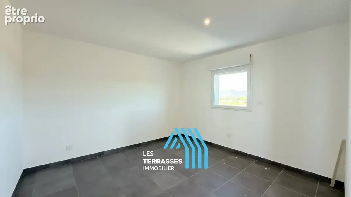 Appartement 73 m² à Montelimar  - photo 7