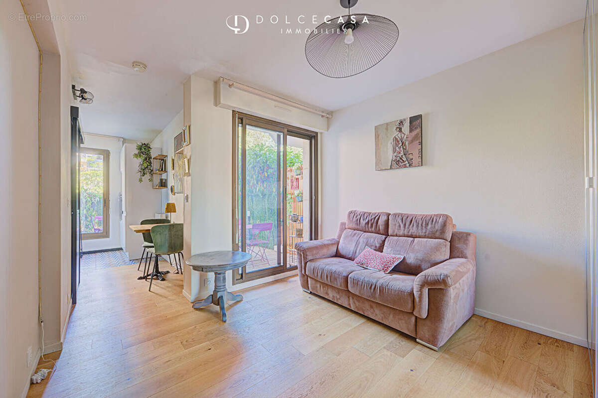 Appartement Le Perreux Sur Marne 1 pièce(s) 28.8 m2 - photo 2