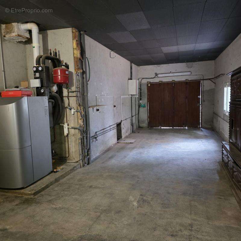 Spacieuse maison avec un joli terrain - photo 20