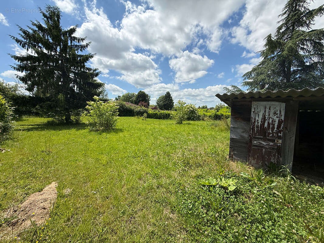 Belle ferme rénovée de 220 m² avec garages et dépendances - photo 5