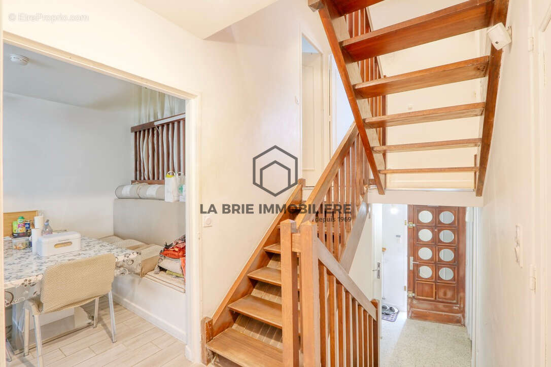 Maison à VILLECRESNES