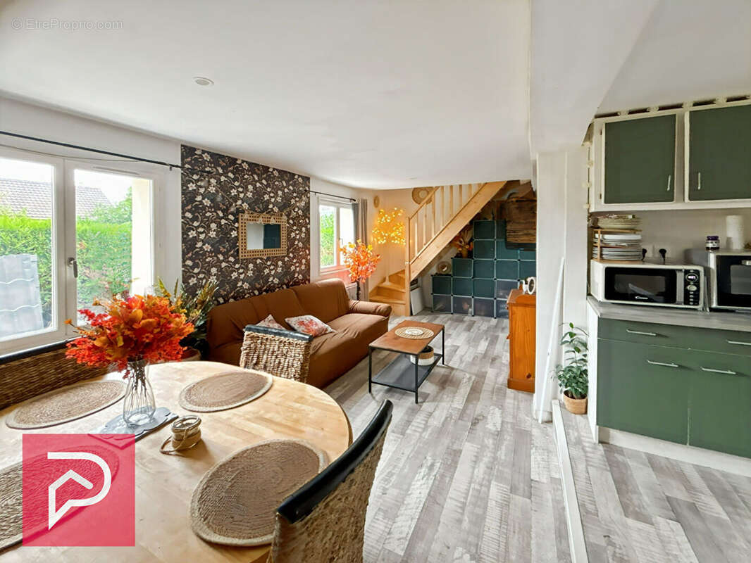 Maison à BEAUMONT-LE-ROGER