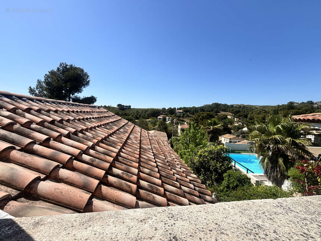 Maison à ENSUES-LA-REDONNE