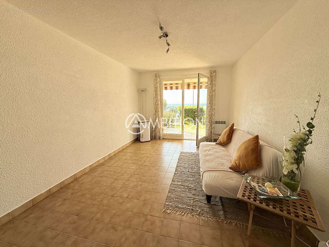 Appartement à SAINT-RAPHAEL