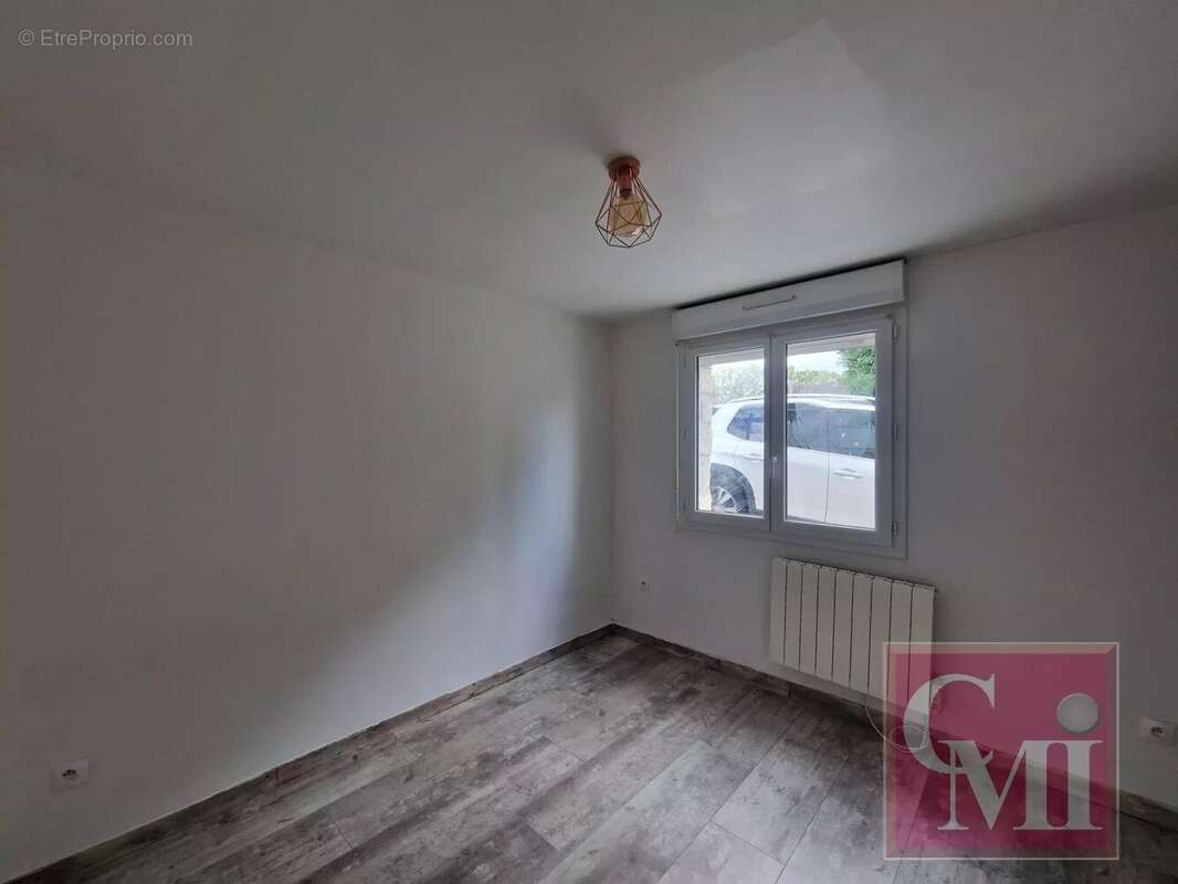 Appartement à BREUILLET