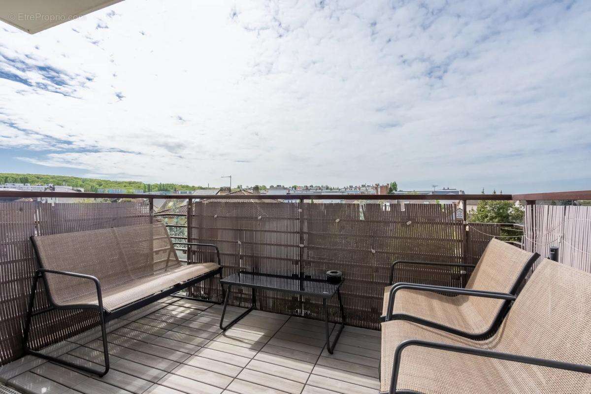 Appartement à LIVRY-GARGAN