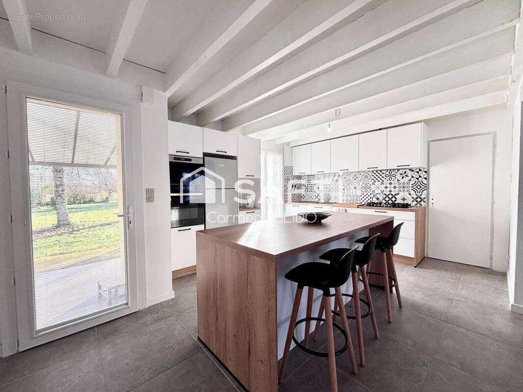 Photo 4 - Maison à MOULIETS-ET-VILLEMARTIN