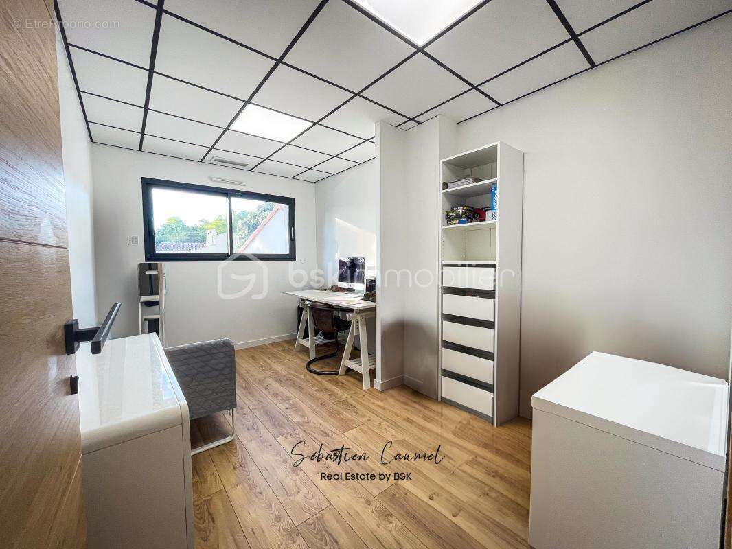 Maison à COURNONTERRAL