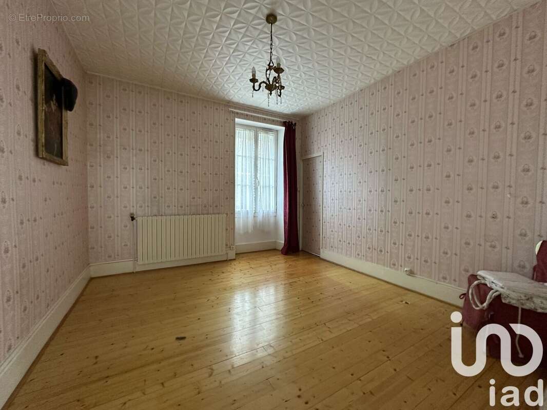 Photo 8 - Maison à REUILLY