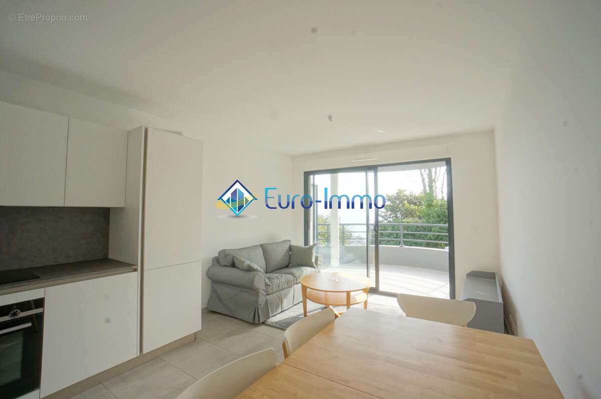 Appartement à BEAUSOLEIL