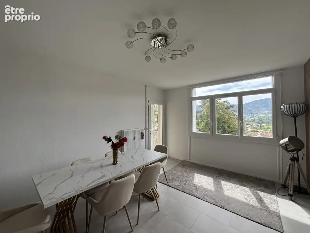 Appartement 102 m² à Privas  - photo 4
