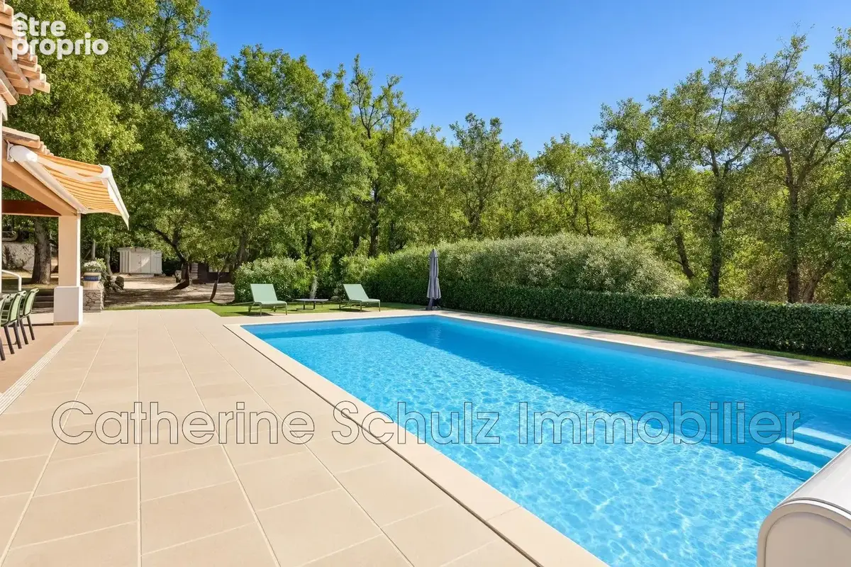 Maison 272 m² à vendre à Saint-Paul-En-Foret (83440) - photo 4
