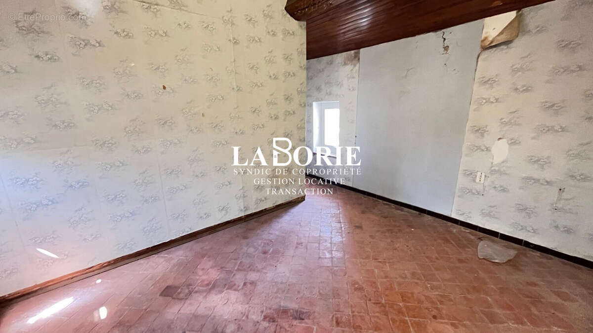 Maison 130 m² à Sorgues  - photo 6