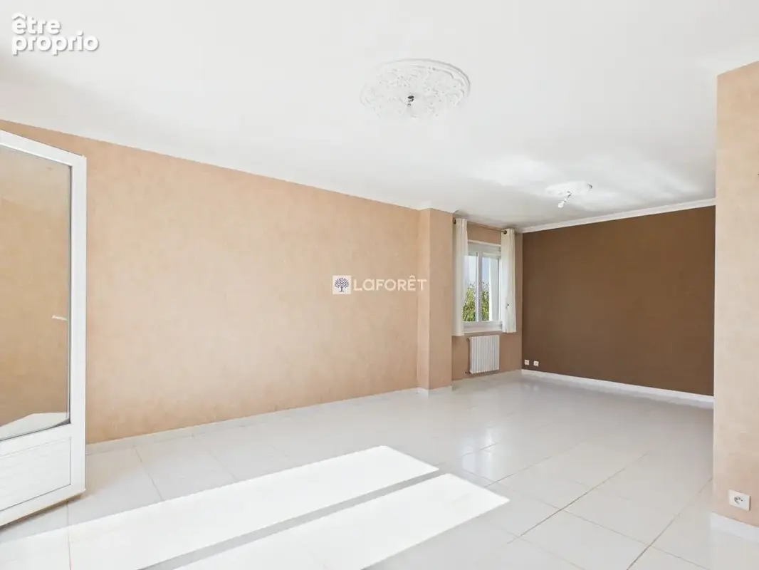 Maison Plozevet 5 chambres dans le bourg - photo 5