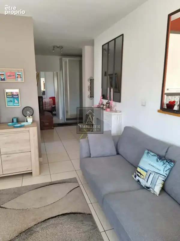 Appartement climatisé de 3 pièces de 80 m2 avec terrasse et cave - photo 2